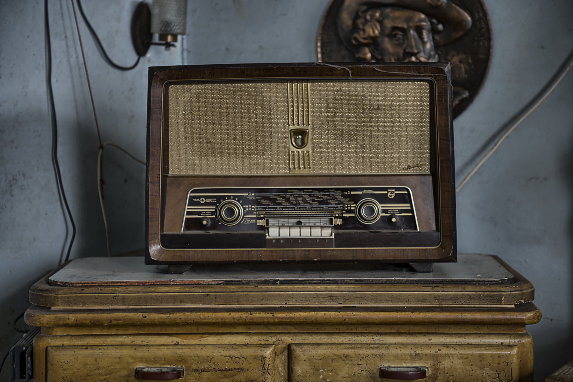 radio odbiornik pokój