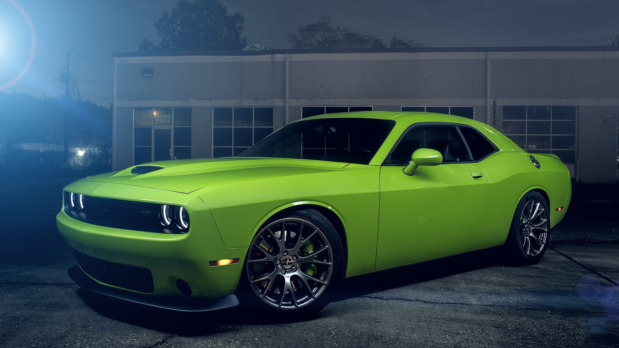 dodge challenger sto piekło kot zielony kolor amerykański mięśnie samochód