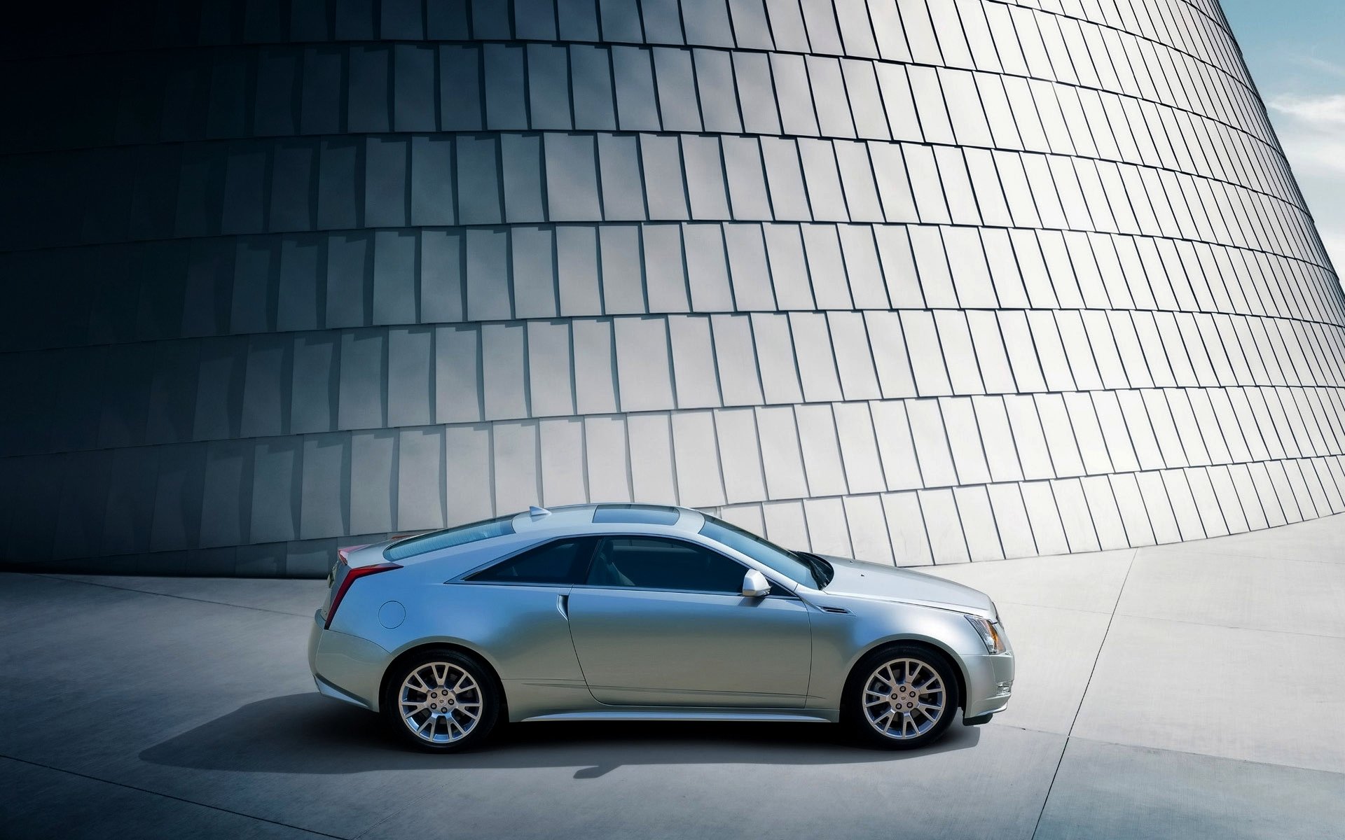 cadillac cts coupe szary widok z boku auto cień coupe