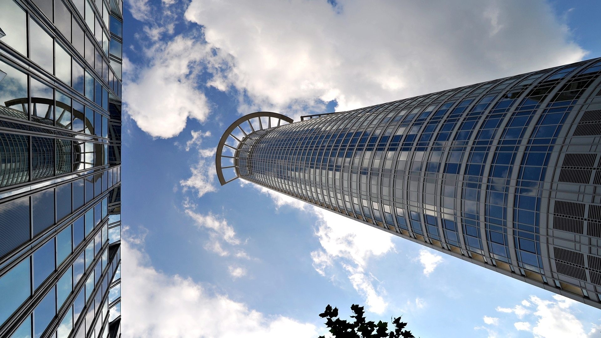 budynek niebieski niebo chmura miasto