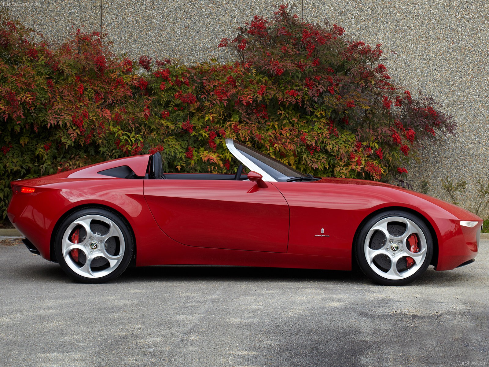alfa romeo 2uestottanta concept 2010