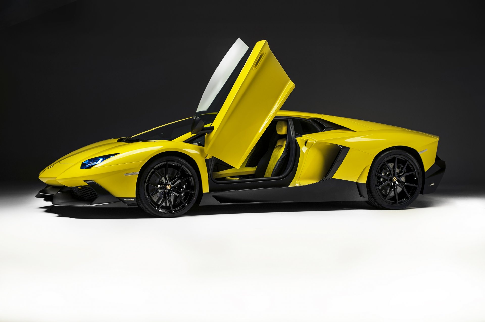 lamborghini aventador lp700-4 50 anniversario edition drzwi samochodu tło