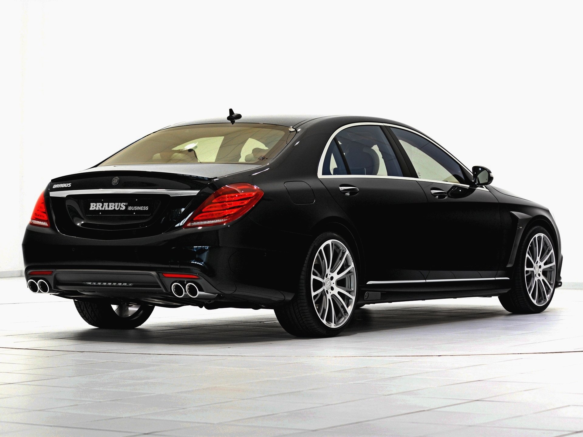 mercedes benz brabus ibusiness w222 2013 samochód mercedes benz brabus tuning czarny samochód