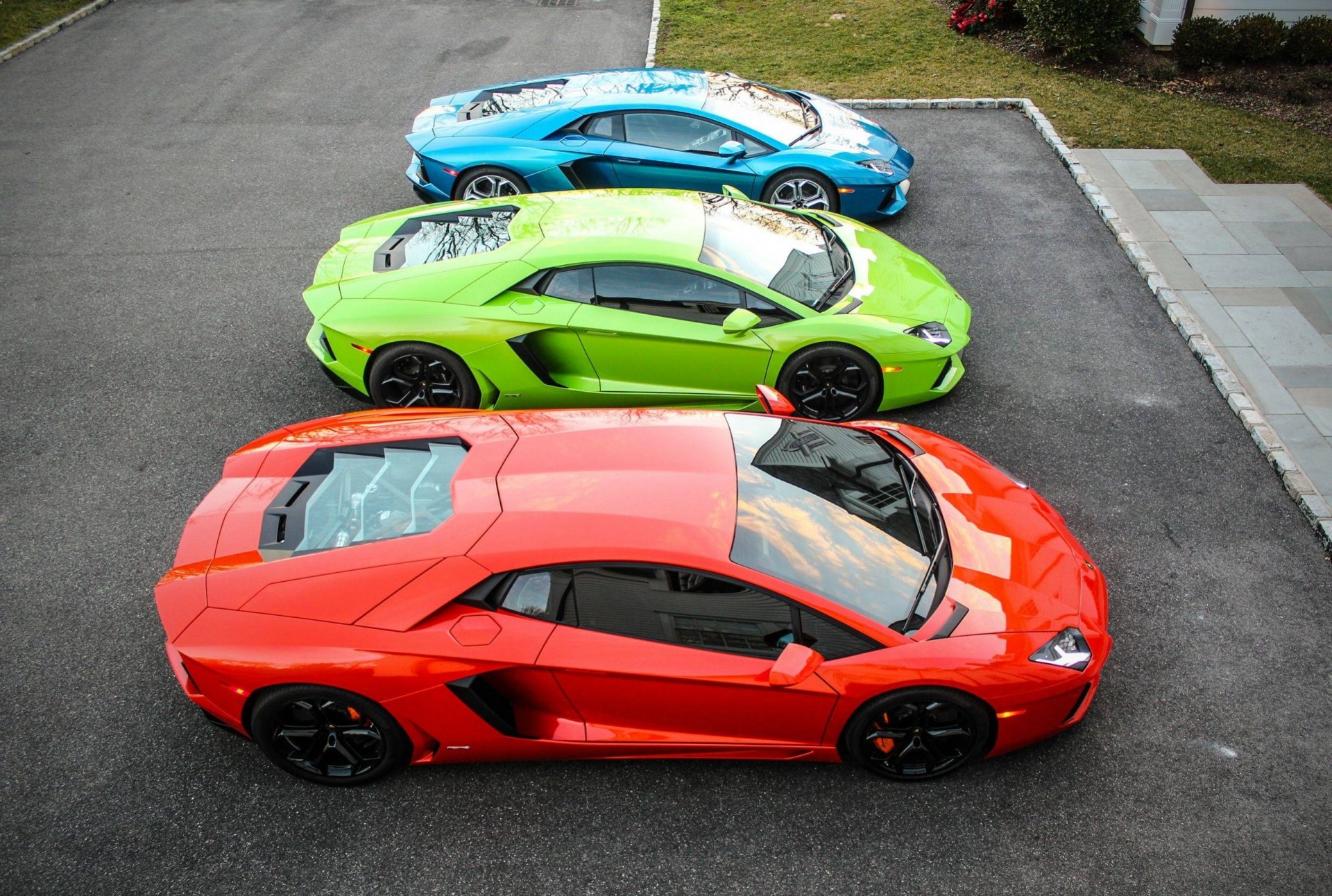 lamborghini aventador lp700-4 mieszane trzy czerwony zielony niebieski