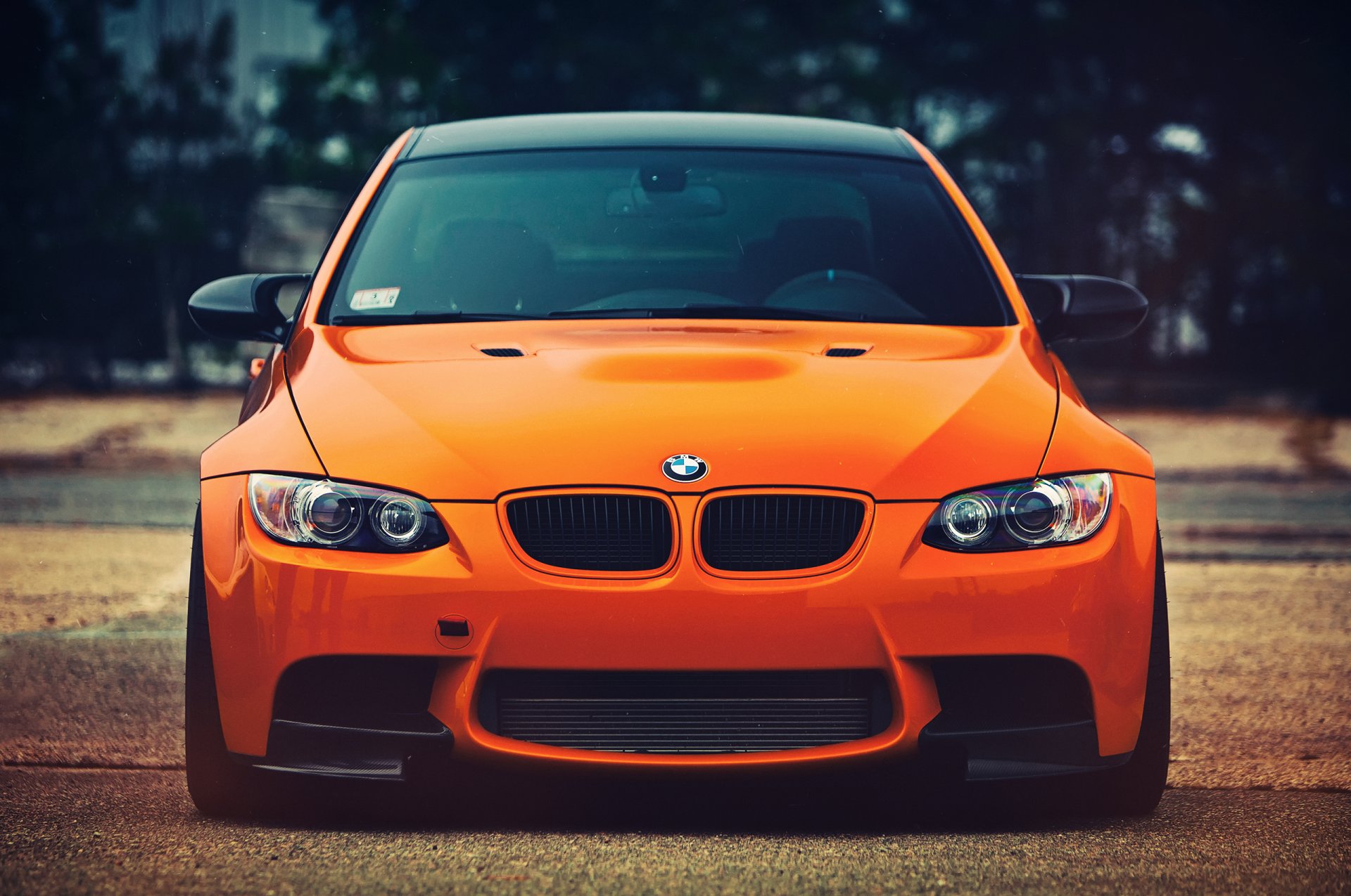 bmw m3 orange widok