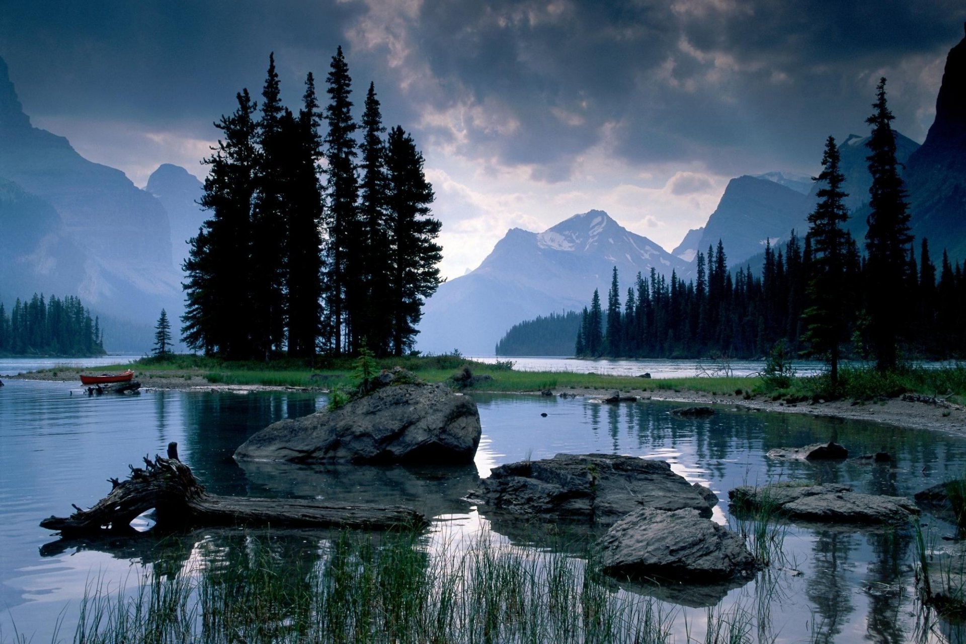 góry skały jezioro