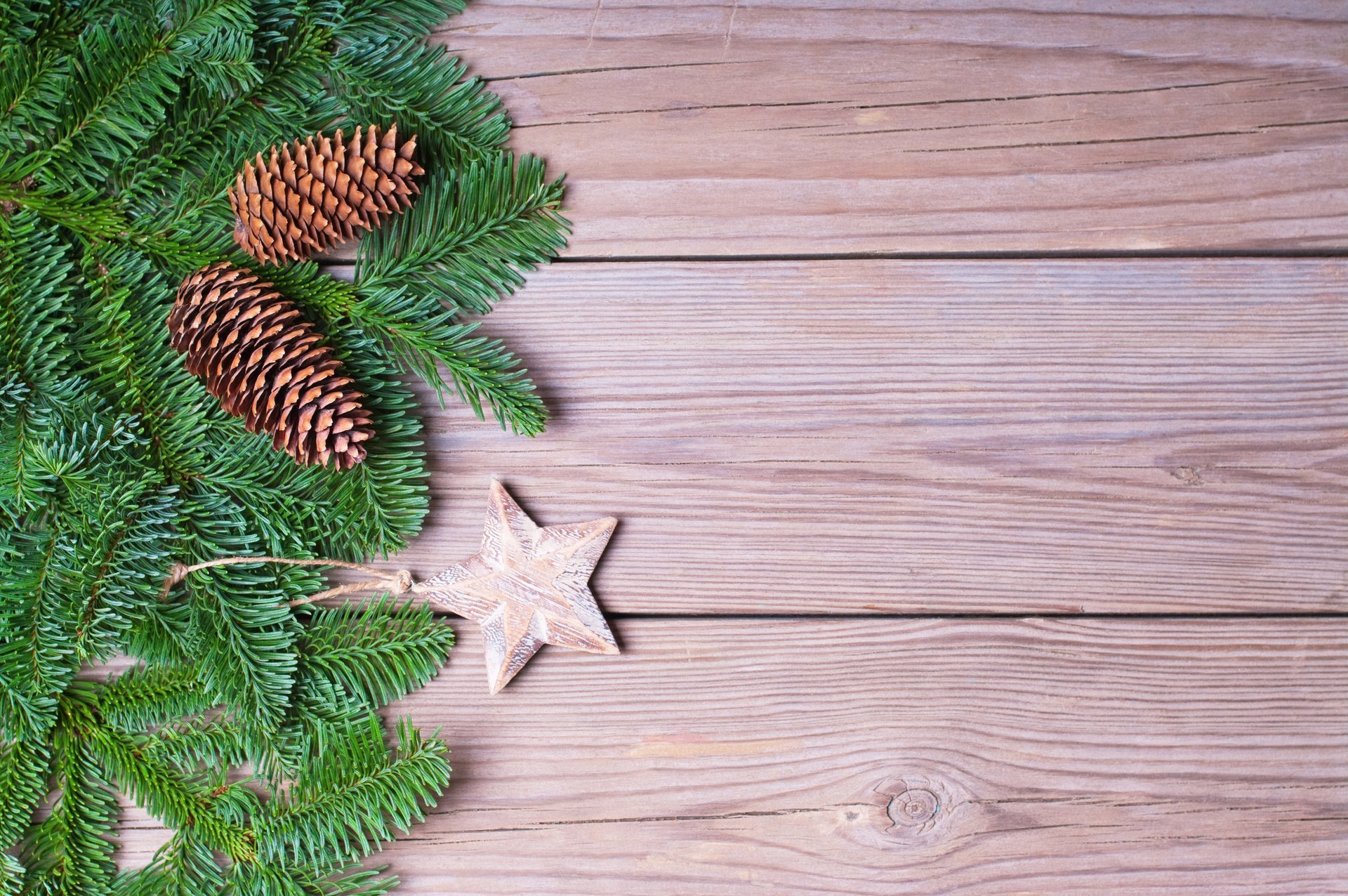 wesołych boże narodzenie dekoracje drzewo nowy rok choinka szyszki