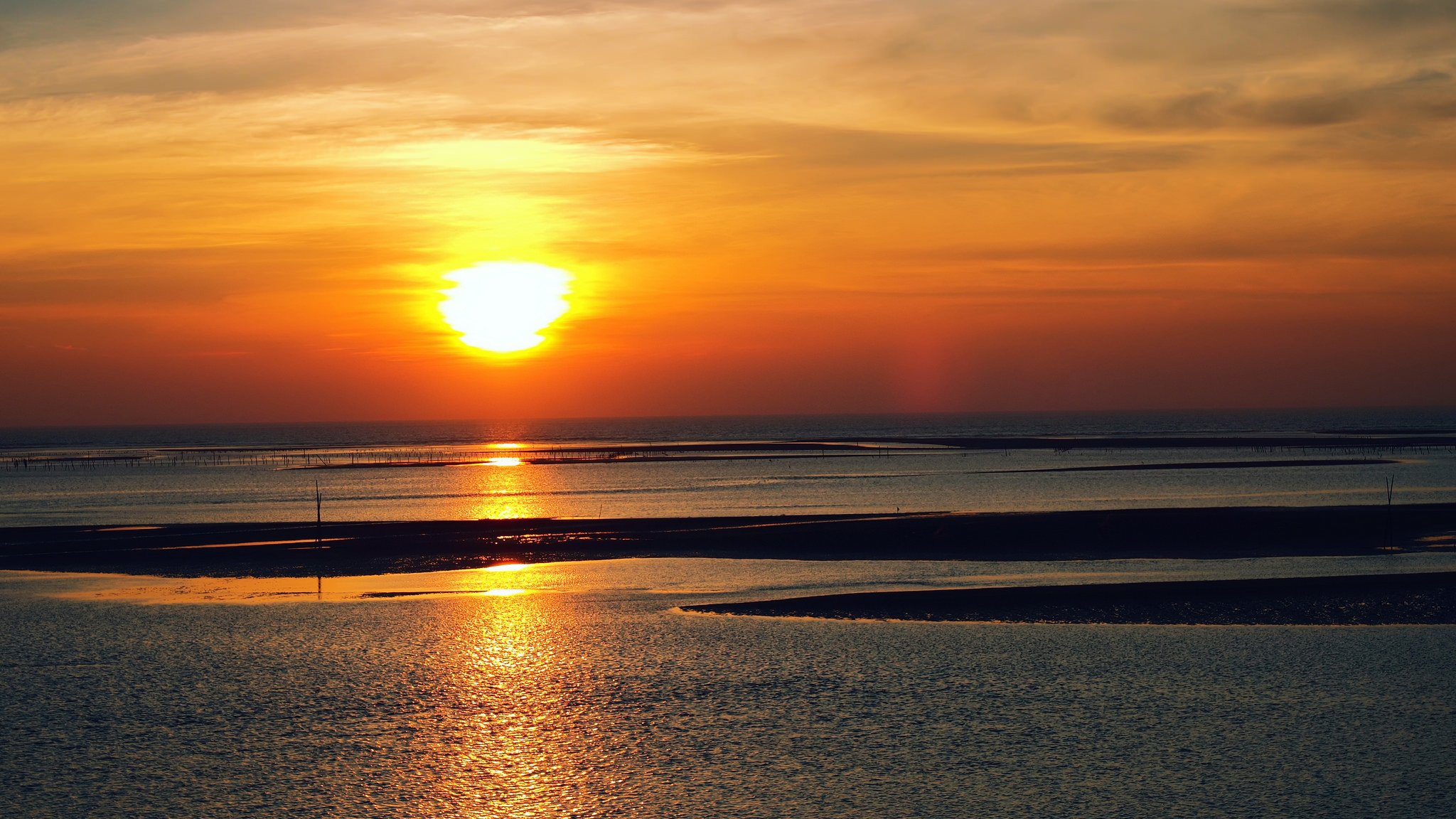 tajwan cieśnina wieczór słońce złoty zachód słońca pomarańczowy niebo horyzont